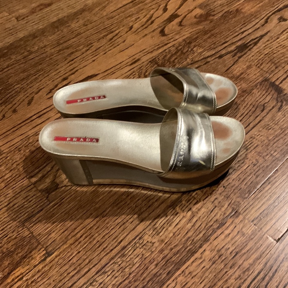 Gold Prada slip on wedges size 38 - Picture 2 of 12